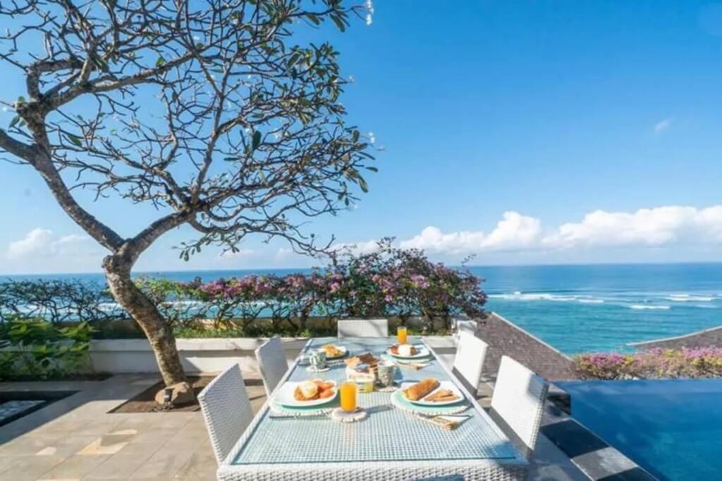 Nusa Dua Ocean View With Private Beach Exteriör bild