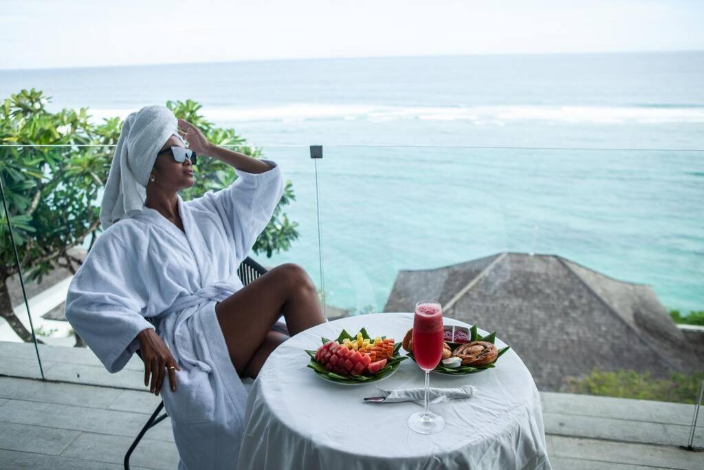 Nusa Dua Ocean View With Private Beach Exteriör bild