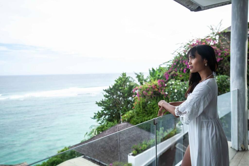 Nusa Dua Ocean View With Private Beach Exteriör bild