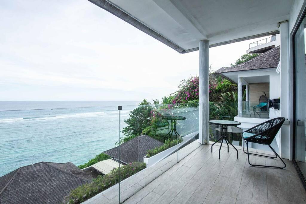 Nusa Dua Ocean View With Private Beach Exteriör bild