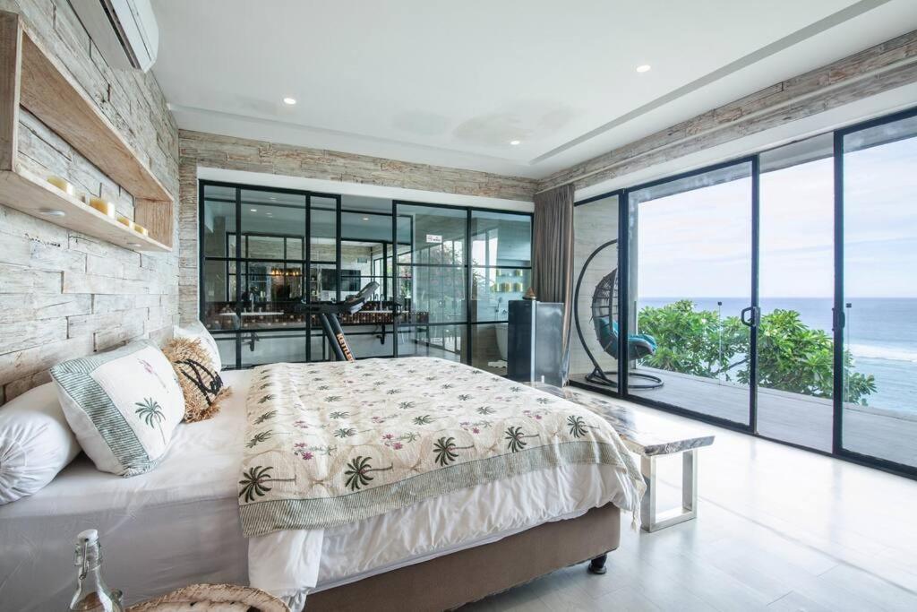 Nusa Dua Ocean View With Private Beach Exteriör bild