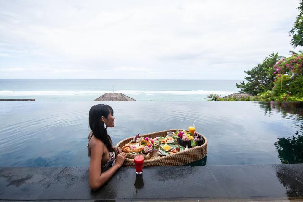 Nusa Dua Ocean View With Private Beach Exteriör bild