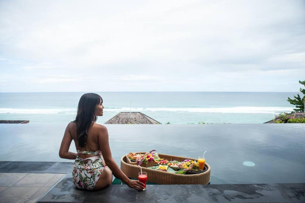 Nusa Dua Ocean View With Private Beach Exteriör bild