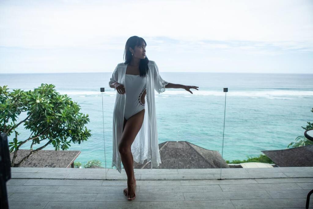 Nusa Dua Ocean View With Private Beach Exteriör bild