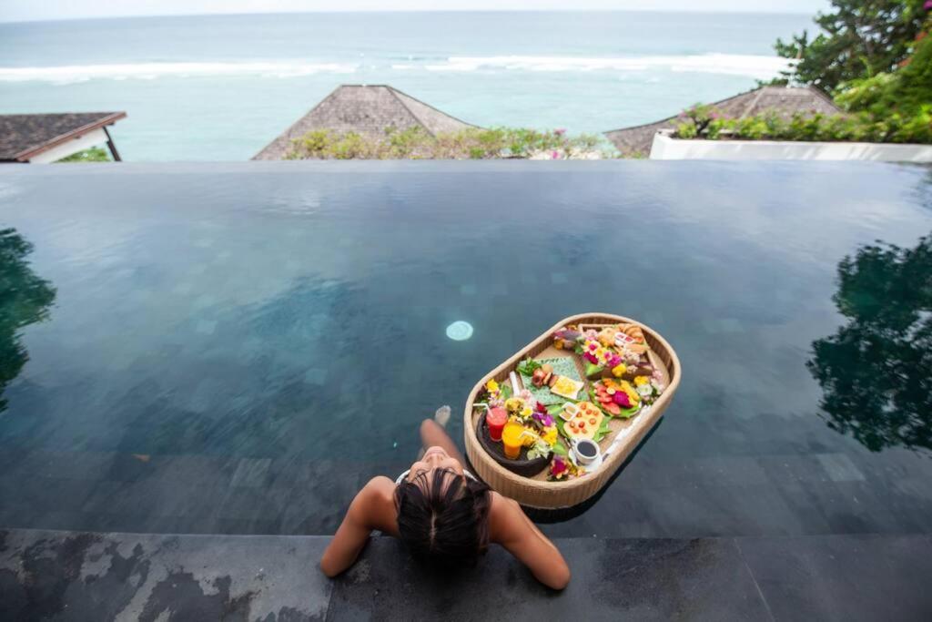 Nusa Dua Ocean View With Private Beach Exteriör bild